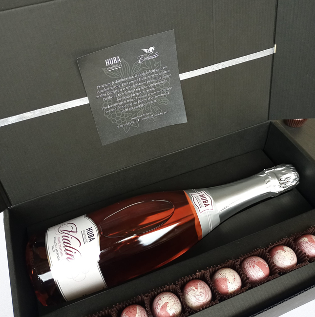 Praznovanje v vinski kleti Studenec