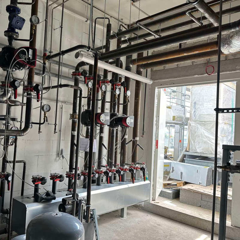 Qualitätsinstallation von Industrieanlagen Österreich, Deutschland