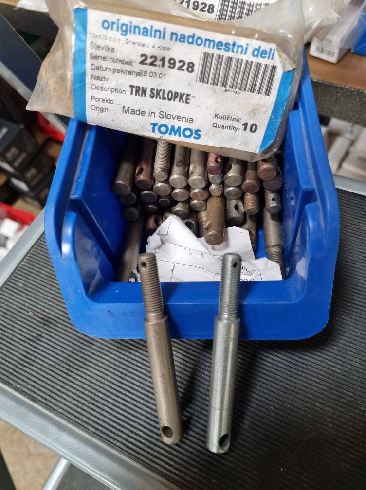 Rezervni deli za motorje Štajerska