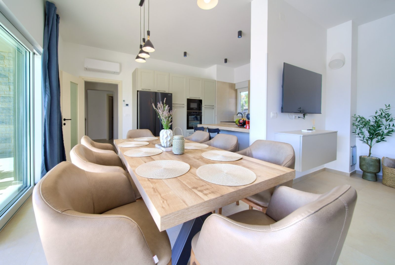 Pohištveni salon Novo mesto