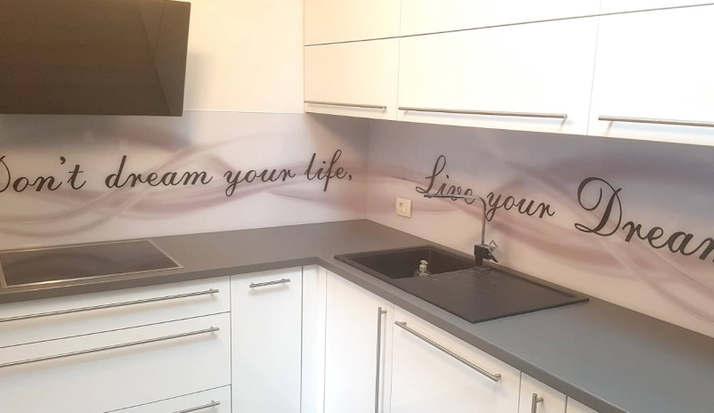 Steklene obrobe za kuhinjo Osrednja Slovenija