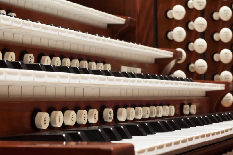 Uglaševanje orgel, harmoniji Osrednja Slovenija