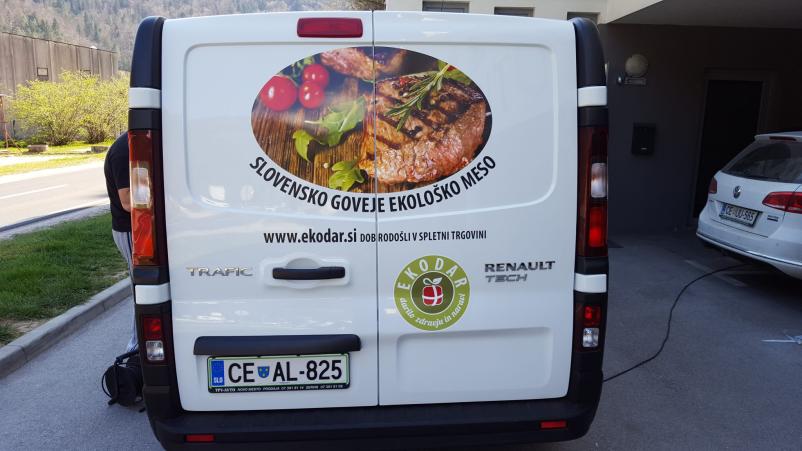 Promocijski in poslovni materiali