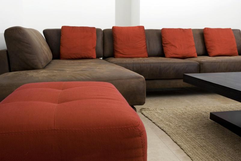 Tapeciranje kavčev in naslonjačev Ljubljana