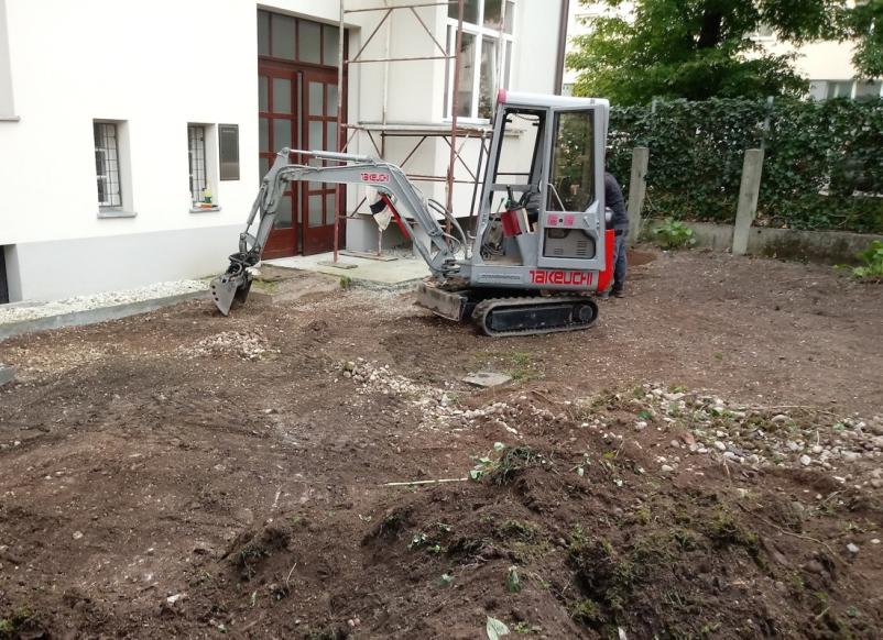 Urejanje vrtov in okolice hiše