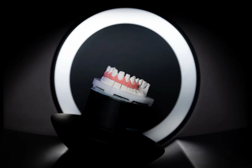 Estetske zobne luske