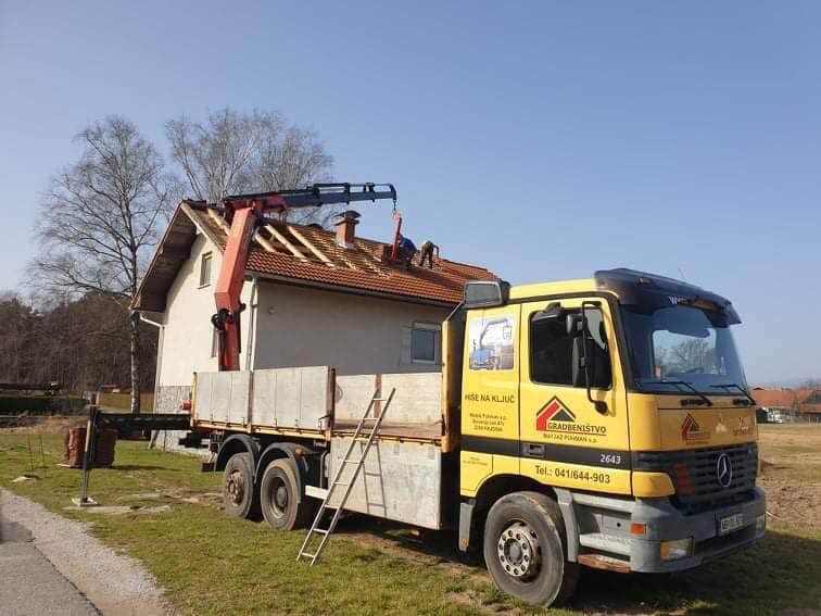 Prevozi z avtodvigalom Slovenija