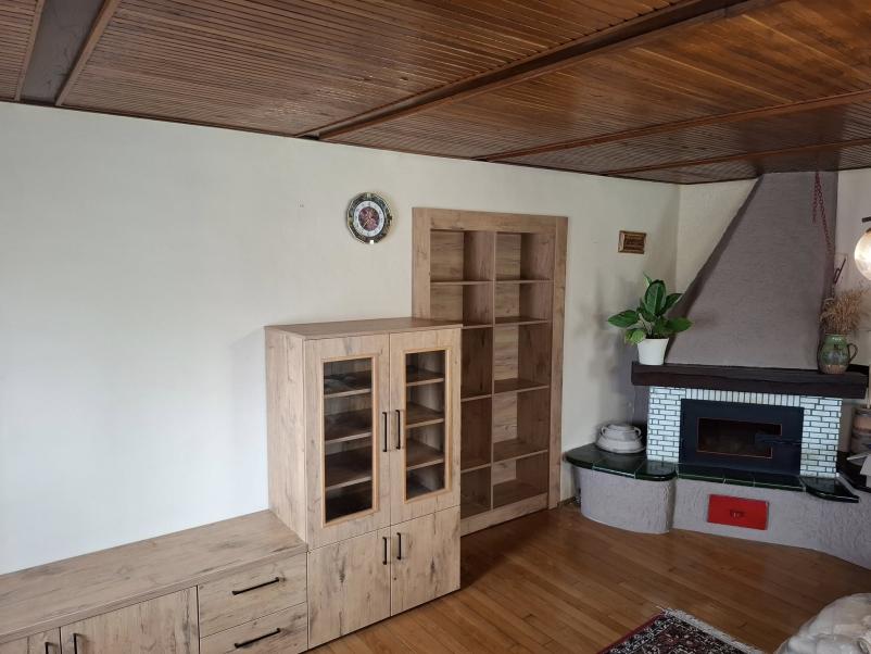 Izdelava in montaža notranjega pohištva Bela krajina