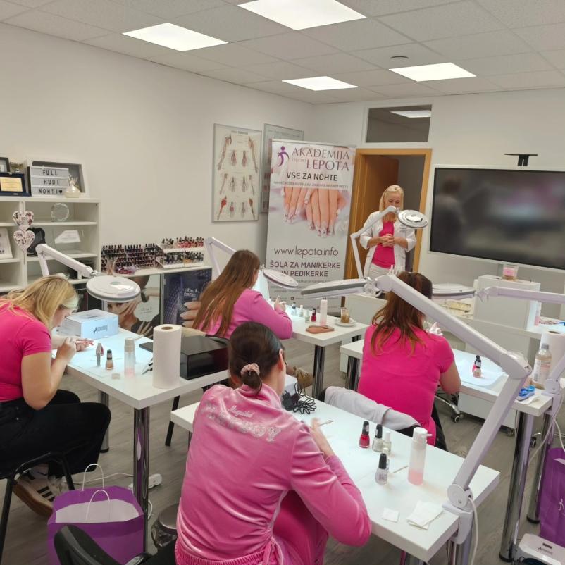 Tečaji manikure