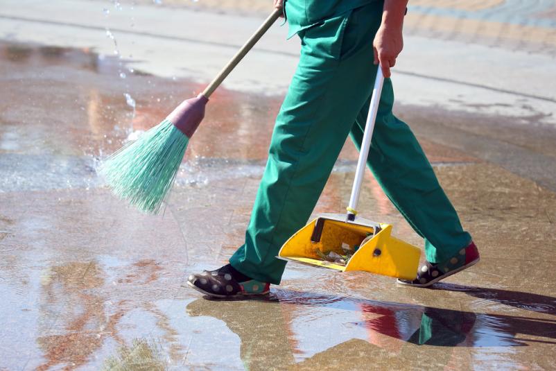 Urejanje okolice in vzdrževanje zunanjih površin Kamnik