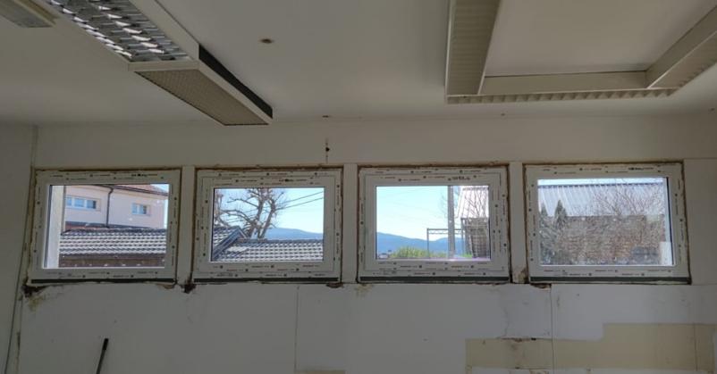 Lesena okna in vrata Kozina, Primorska