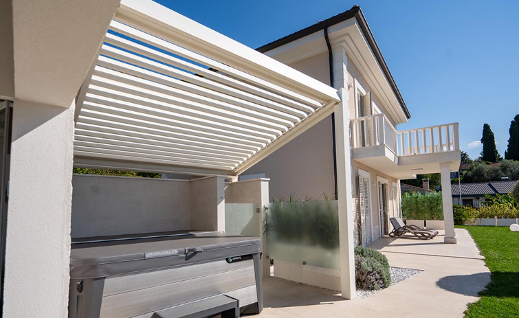 Naročilo in montaža bioklimatskih pergol Slovenija