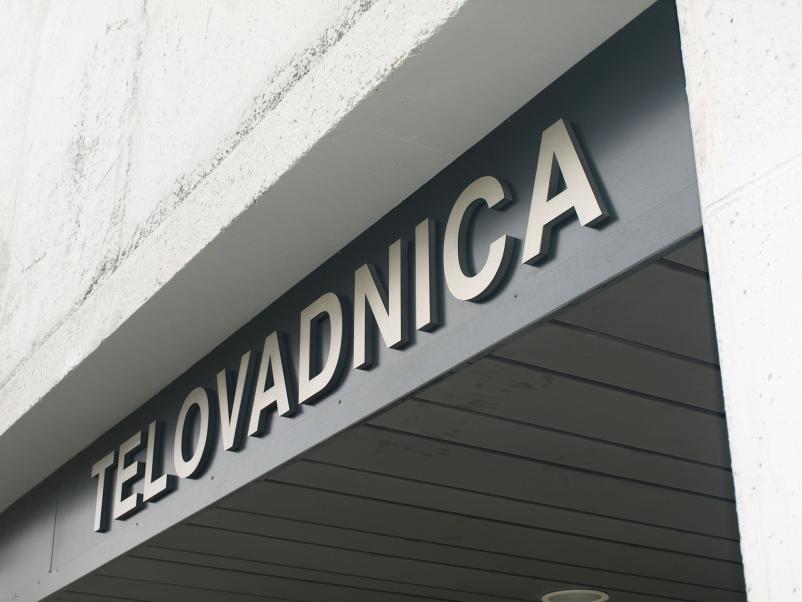 Creative building signage EU