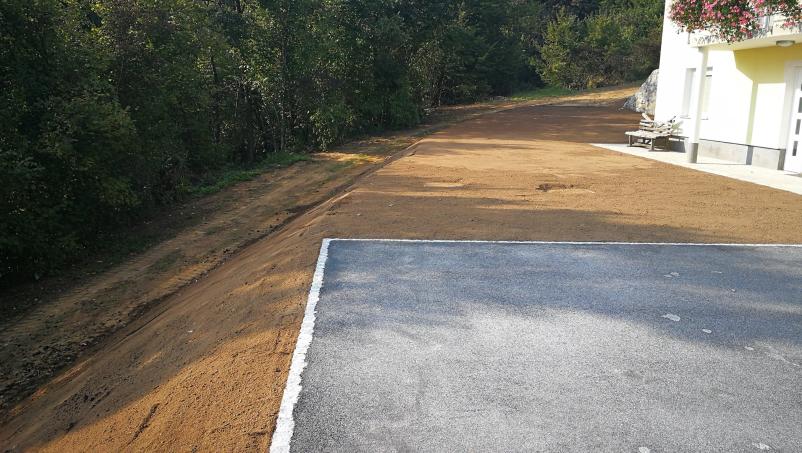 Zasipanje zemlje, izravnava terena Osrednja Slovenija