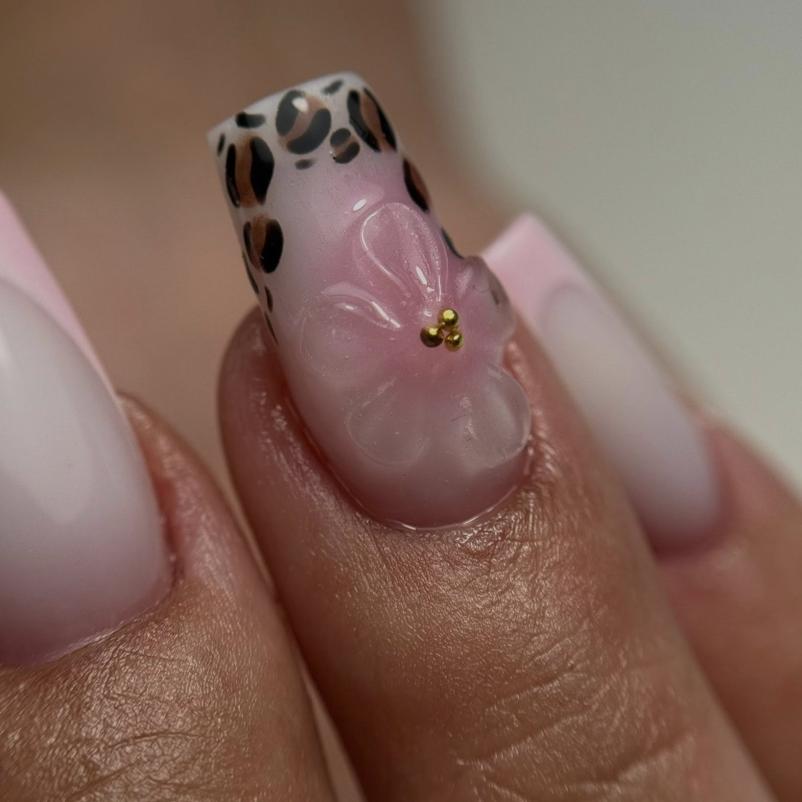 Salon za nego nohtov Radeče