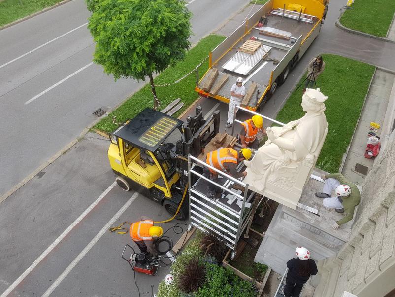 Hitra selitev opreme po Sloveniji in tujini