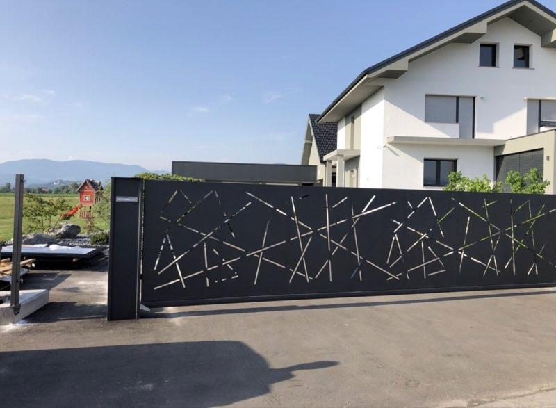 Ugodna dvoriščna vrata Celje