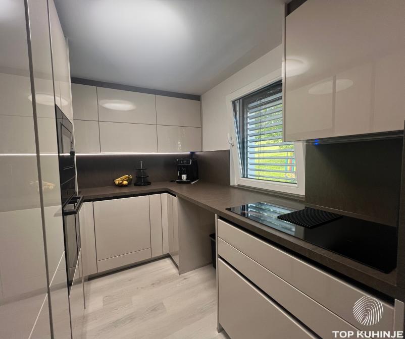 Kuhinje po naročilu Slovenija