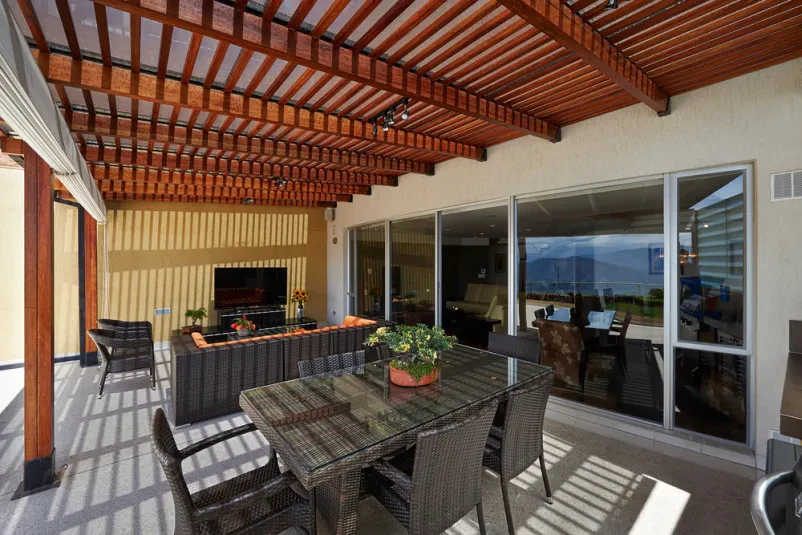 Apartma s teraso Koper