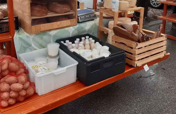 Mlečni izdelki s kmetije Grosuplje, Ivančna Gorica