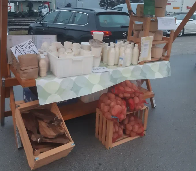Prodaja mlečnih izdelkov Grosuplje