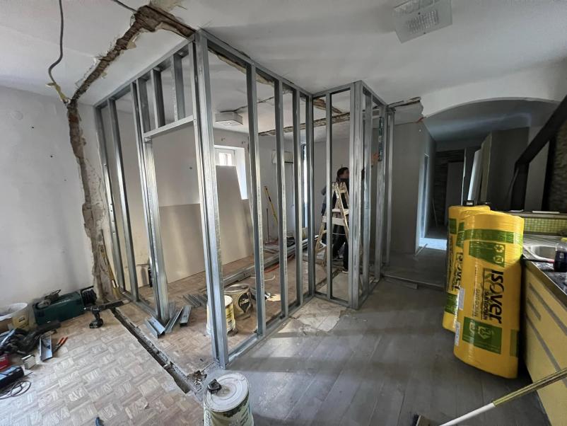 Gradnja hiše na ključ, betoniranje temeljne plošče Izola Obala Primorska