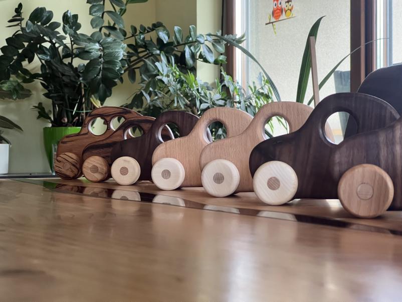 Notranje pohištvo po naročilu Postojna