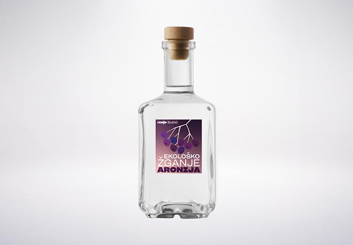 Ekološko žganje aronije in medni liker aronije Slovenija