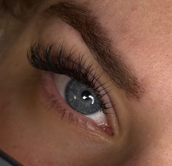 Podaljševanje trepalnic savinjska regija