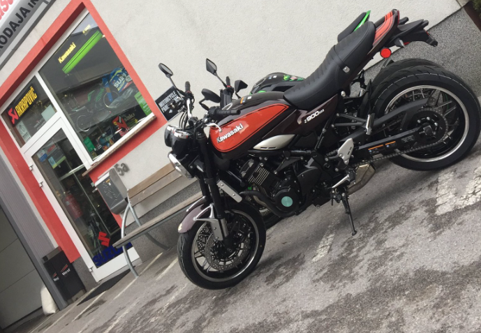 Prodajalec motorjev Osrednja Slovenija