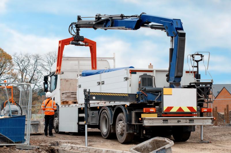 Storitev s HIAB dvigali Ljubljana, okolica