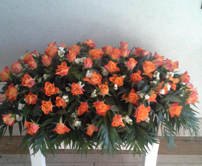 Kvalitetno žalno cvetje Logatec