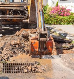 težka gradbena mehanizacija