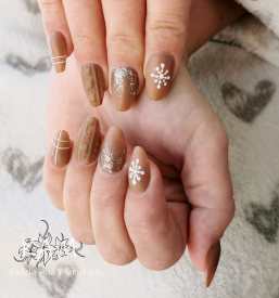 Poceni manikira Celje