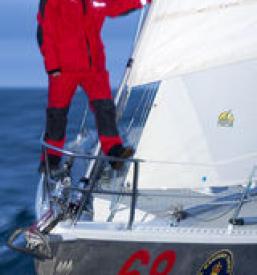 Navtični priročnik 888 zalivov in pristanov Slovenija