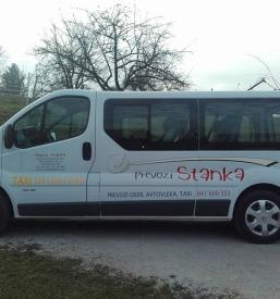 Kombi za prevoze do letališč 