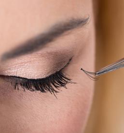 Ličenje v kozmetičnem salonu