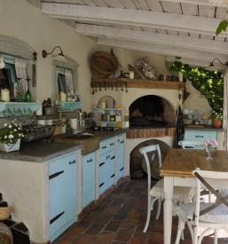 Izdelava načrtov za kuhinjo Radomlje