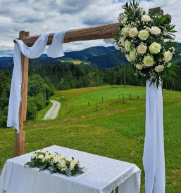 Cvetlična dekoracija