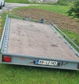prikolica za prevoz vozil  Osrednja Slovenija