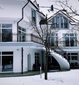 Prostor za zaključene družbe