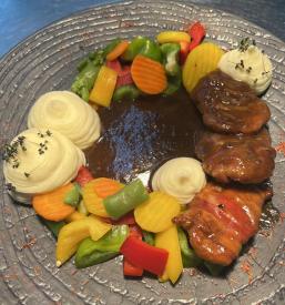 Restavracija in nedeljska kosila