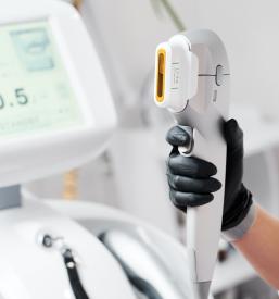 Nekirurški lifting obraza brez operacije