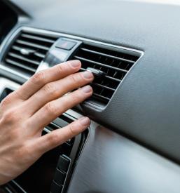 Polnjenje avtoklime Benedikt