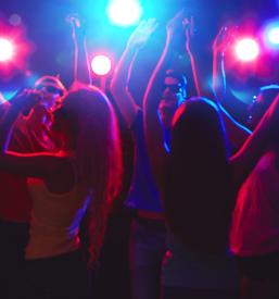 Dober DJ za rojstnodnevne zabave Slovenija