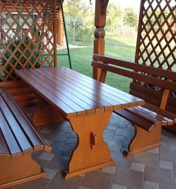 Slovenske vrtne garniture