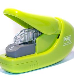 Ugoden pisarniški material Ljubljana