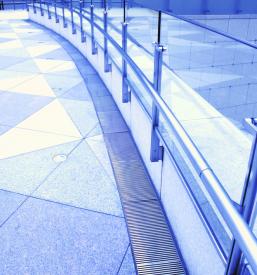 Kvalitetno steklarstvo Volčja Draga