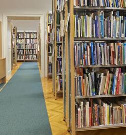 Izposoja knjig savinjske knjižnice