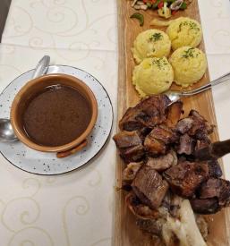 Okusne domače jedi Kostanjevica na Krki, Dolenjska